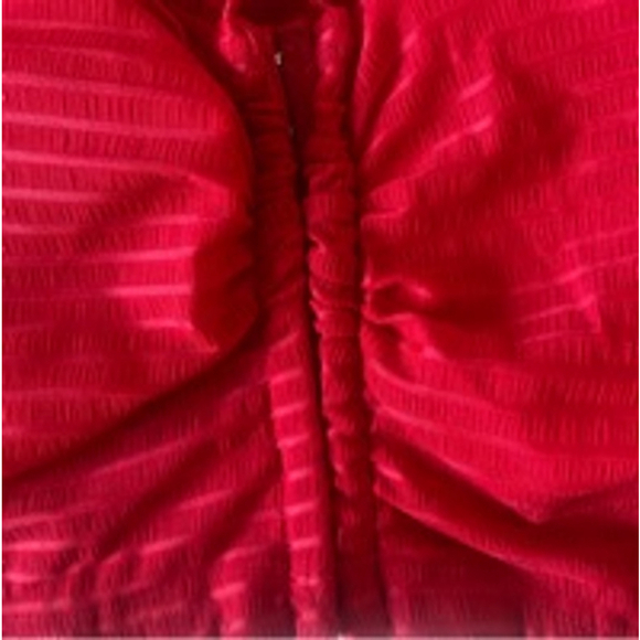 Red crop top long sleeve - Picture 4 of 7